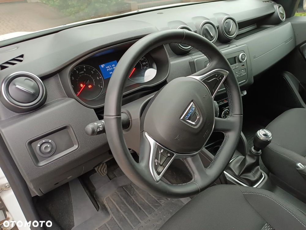 Dacia Duster 1.3 TCe Comfort - 27