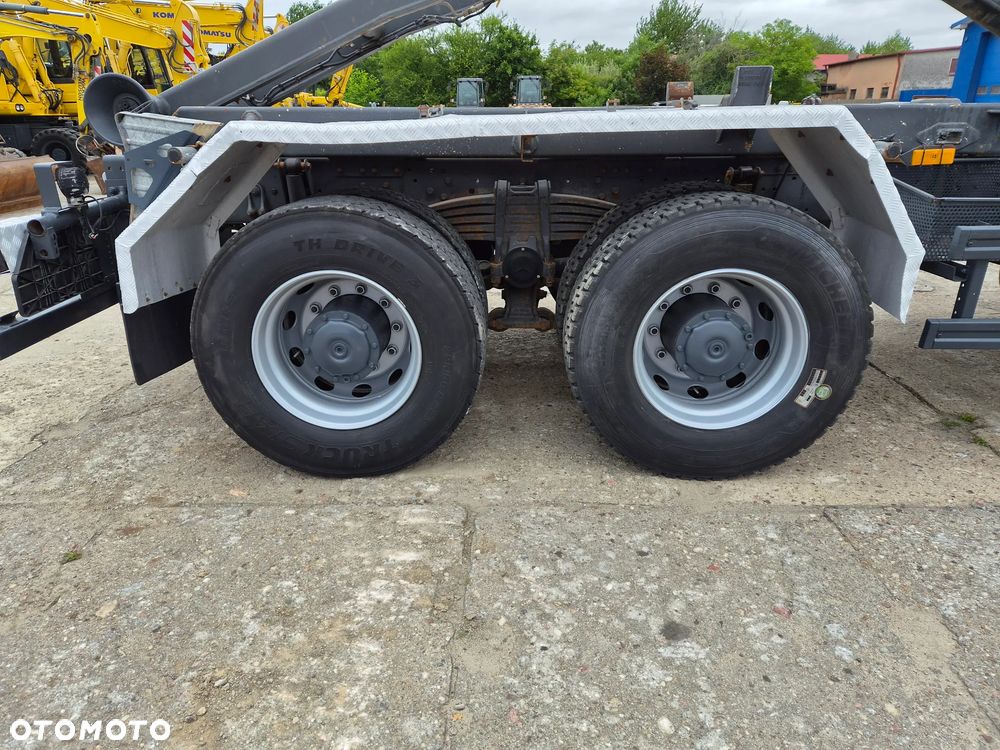 Mercedes-Benz 3344 6x4 Retarder z Niemiec Meiller 20000 kg resor - 30