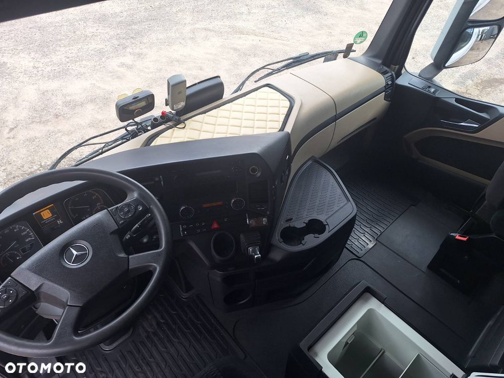 Mercedes-Benz Actros 1845 - 4