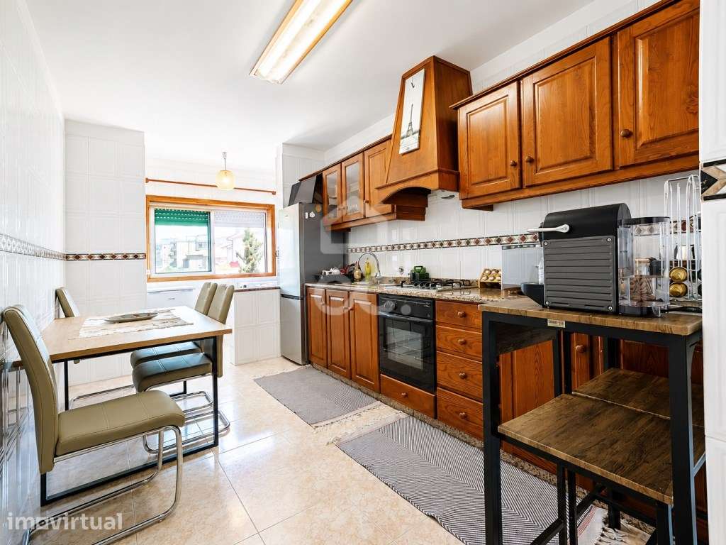 Apartamento T2 com Lugar de Garagem - Excelente Oportunidade de Inv... - Grande imagem: 3/20