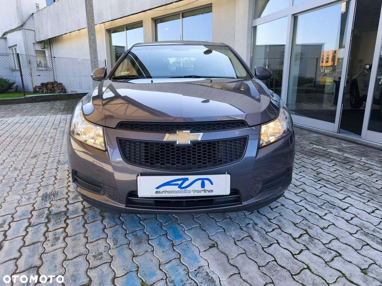 Chevrolet Cruze 1.6 LS+ - 8