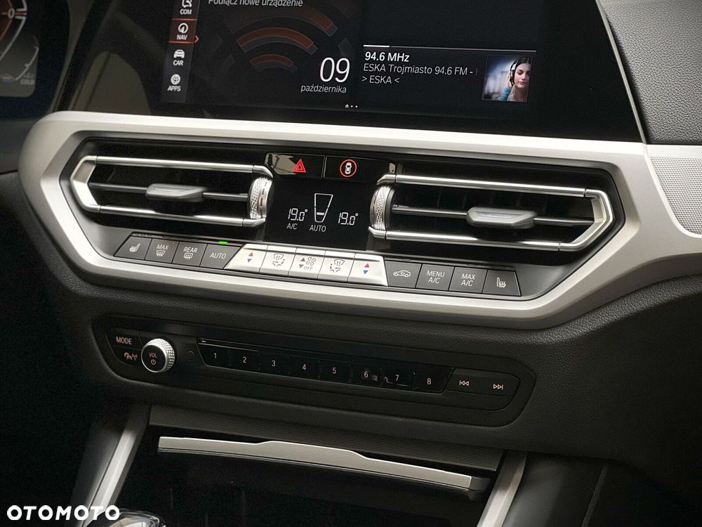 BMW Seria 3 - 23