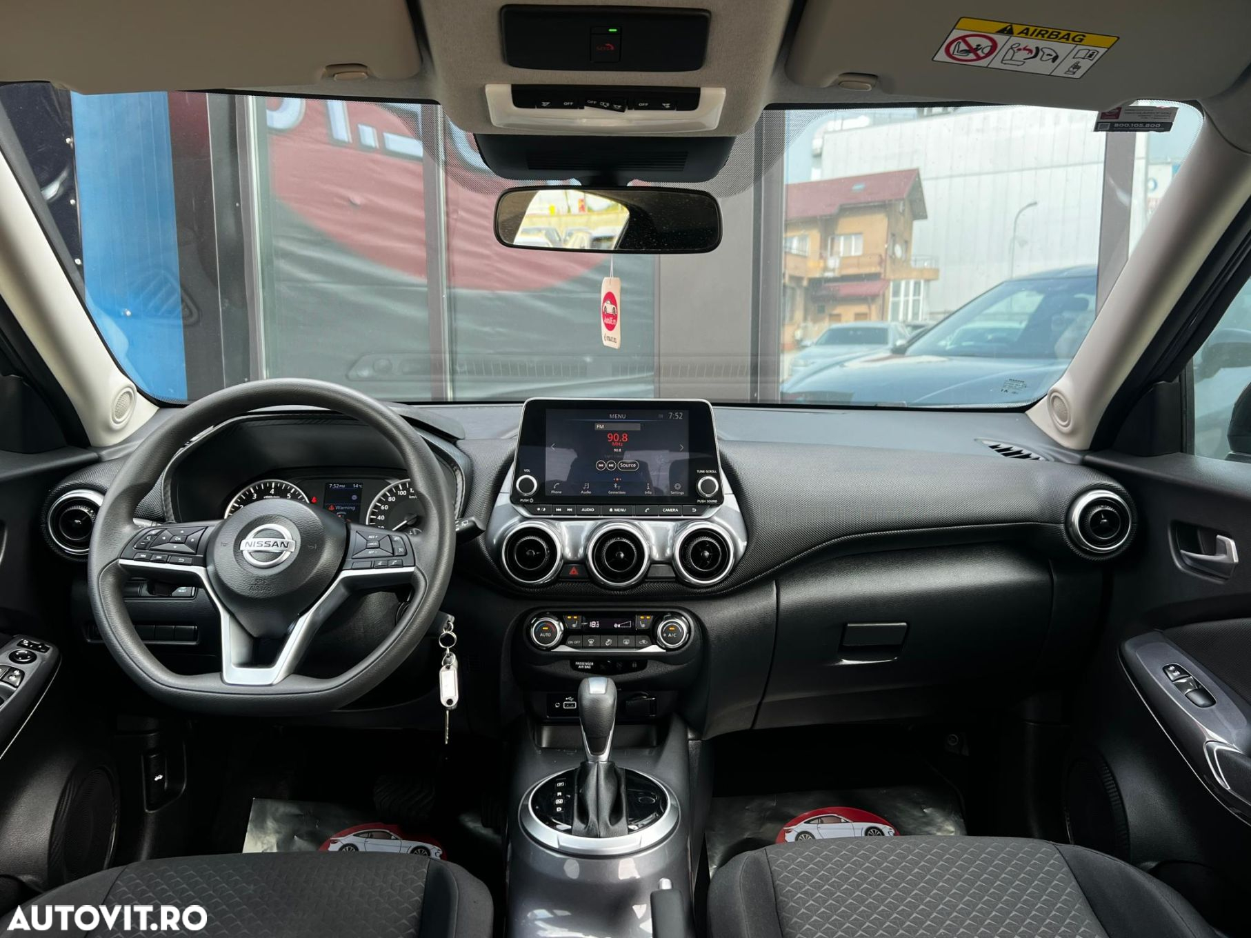 Nissan Juke 1.0 DIG-T DCT Acenta - 9