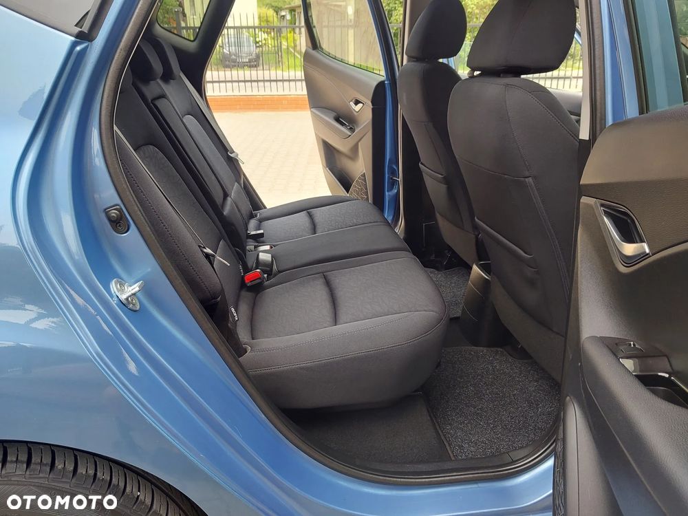 Hyundai ix20 1.6 Trend - 19