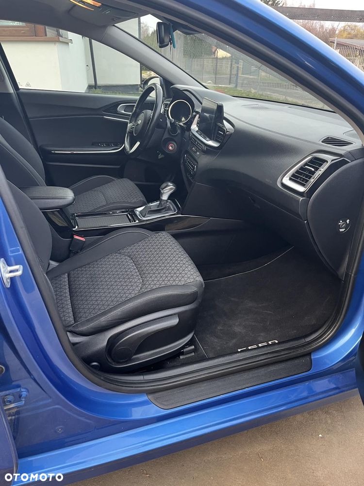 Kia Ceed 1.4 T-GDI L Business Line DCT - 4