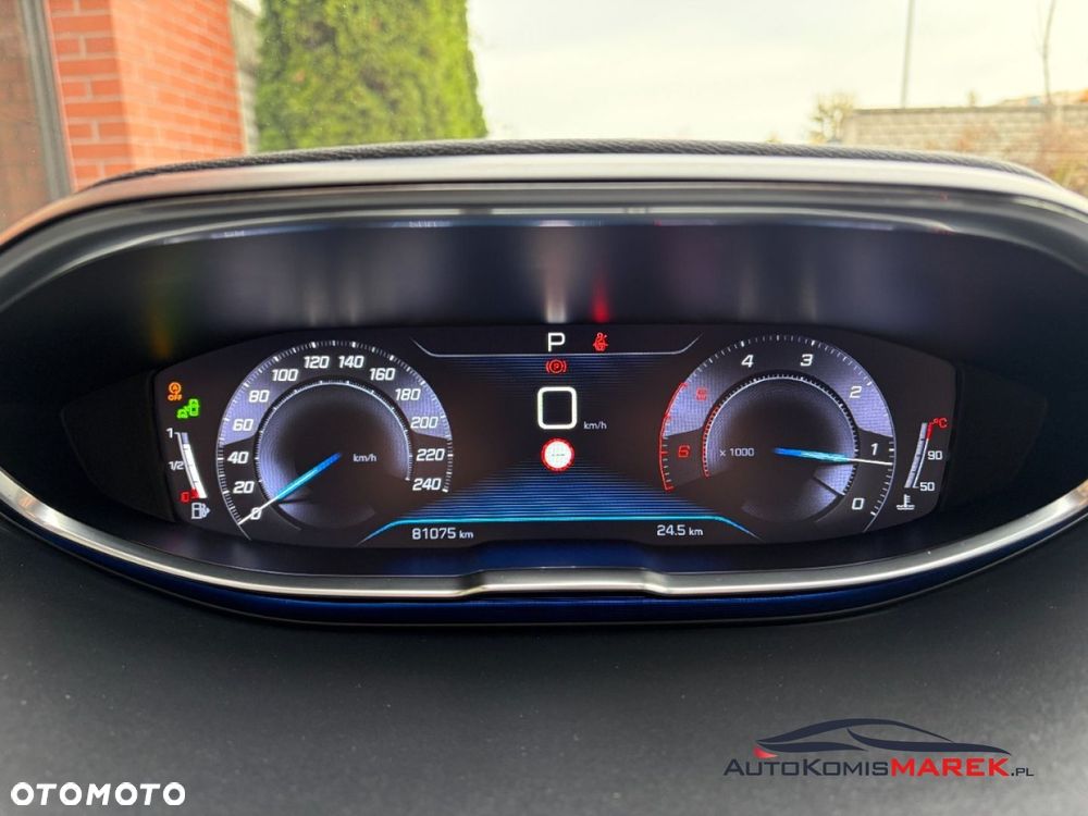 Peugeot 5008 - 9