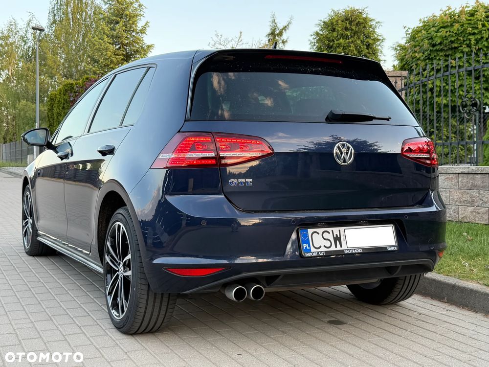Volkswagen Golf - 3
