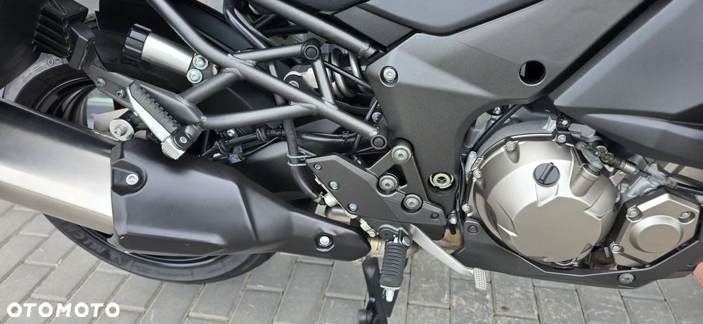 Kawasaki Versys 1000 - 17