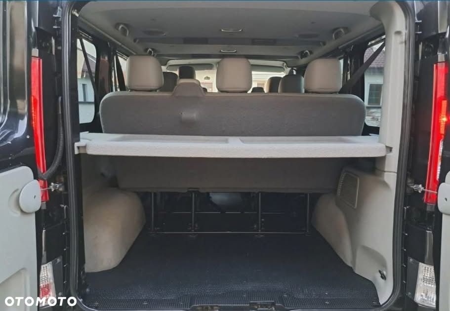 Opel Vivaro ver-tour-elegance-l1h1 - 27