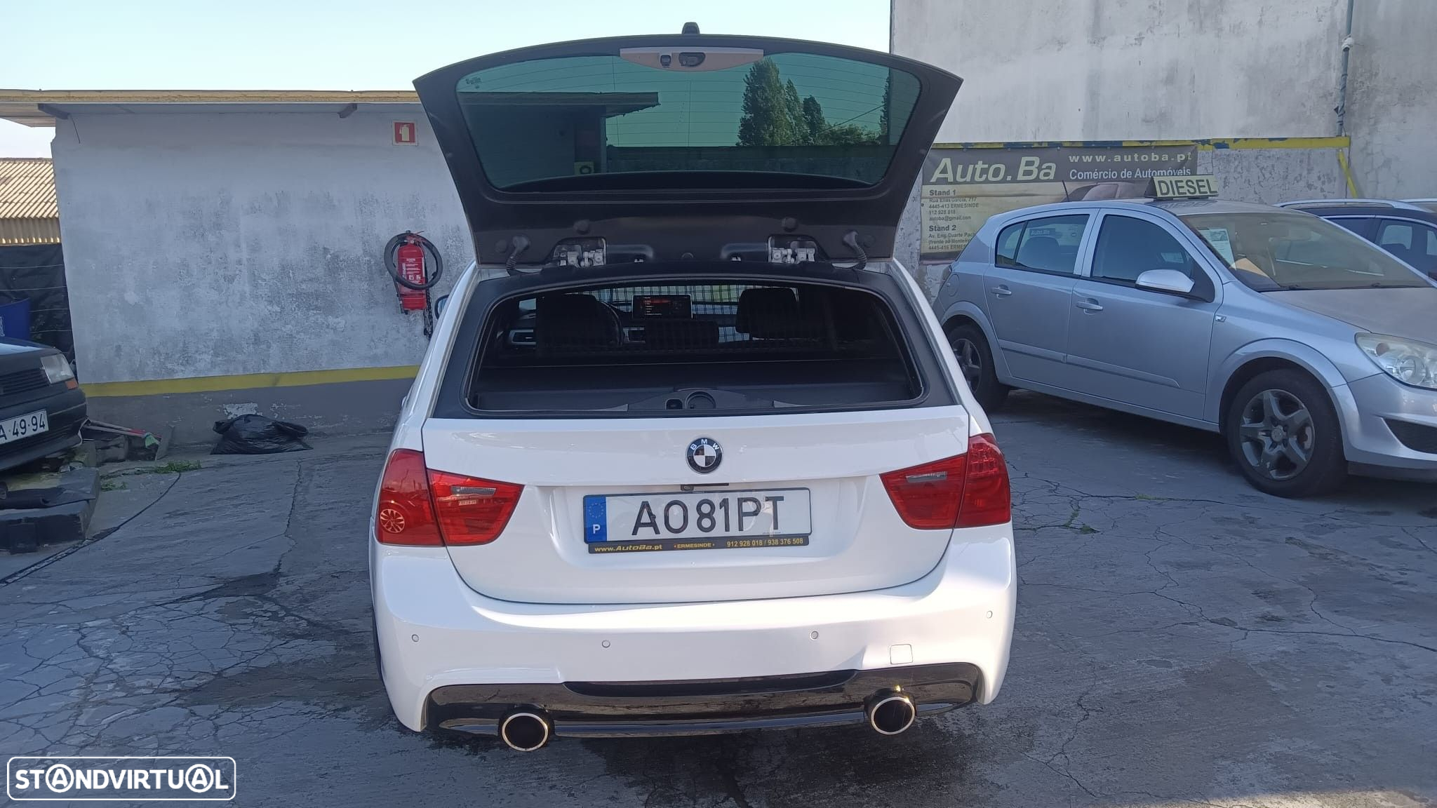 BMW 318 d Touring Navigation Sport - 14