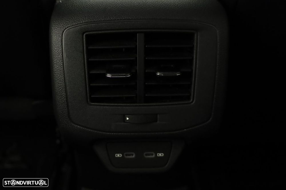 VW T-Roc 1.0 TSI - 23