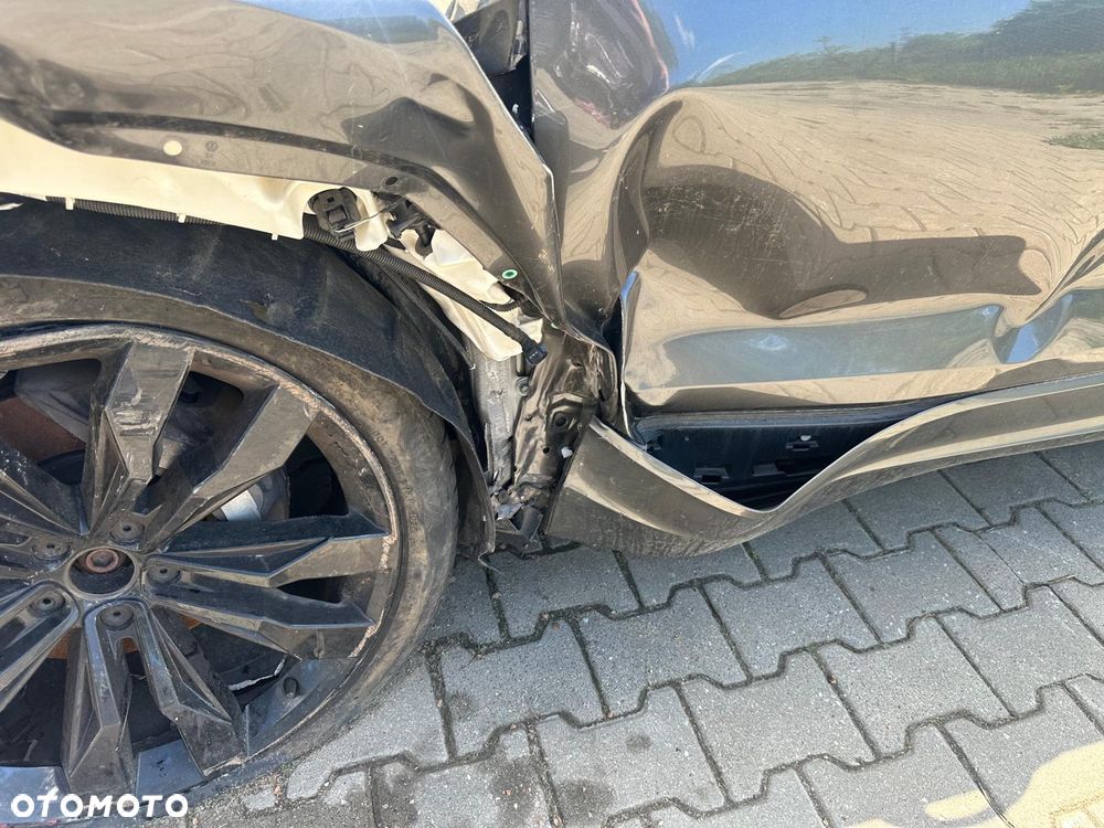 Volkswagen Touareg 3.0 V6 TDI SCR 4Motion Automatik R-Line - 8