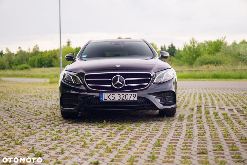 Mercedes-Benz Klasa E 400 d 4-Matic 9G-TRONIC - 3