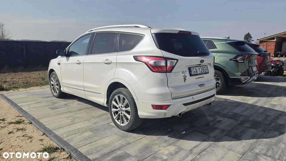Ford Kuga 2.0 TDCi 4x4 Vignale - 2