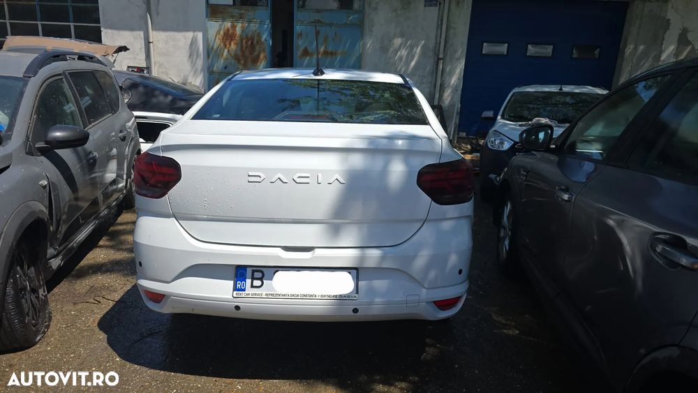 Dacia Logan TCe 90 MT6 Expression - 9