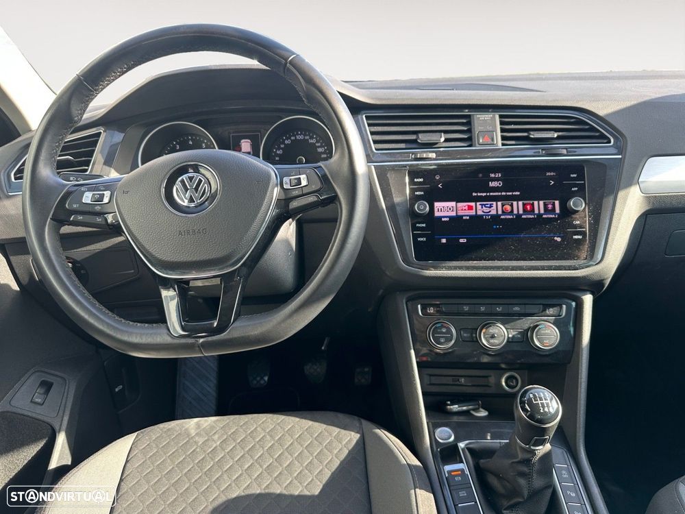 VW Tiguan 1.5 TSI Confortline - 11