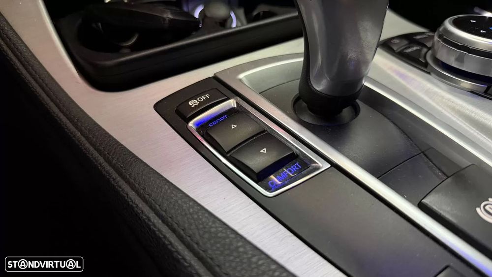 BMW 525 d Auto - 29