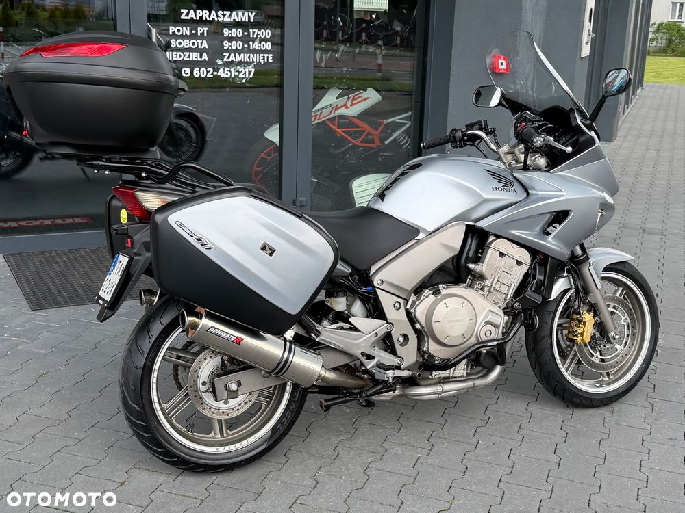 Honda CBF - 4