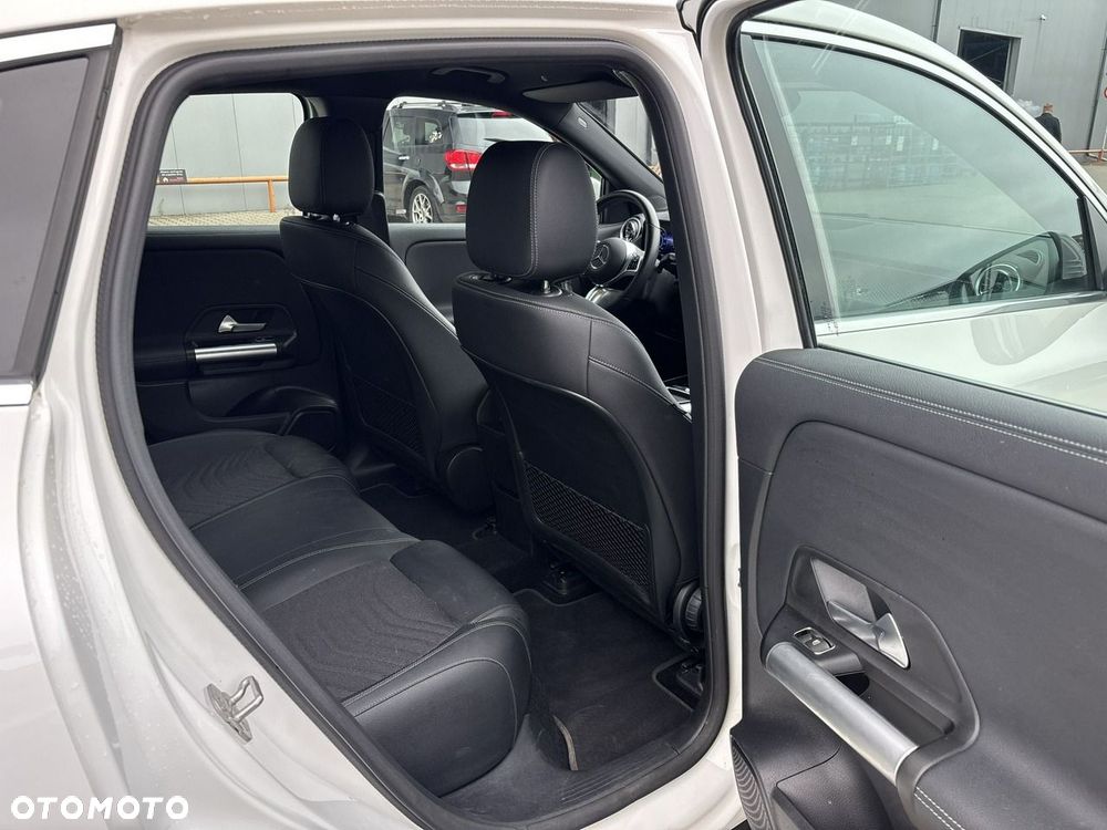 Mercedes-Benz EQA 250+ 70.5kWh Progressive - 18