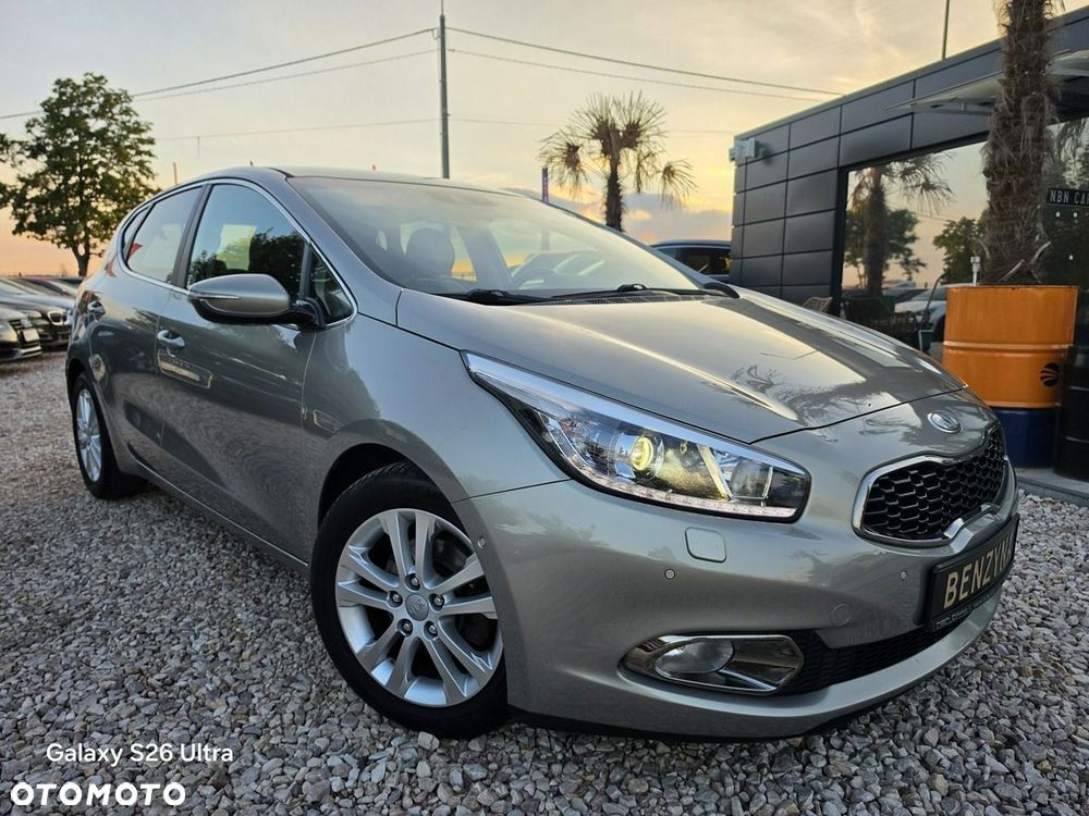 Kia Ceed - 5