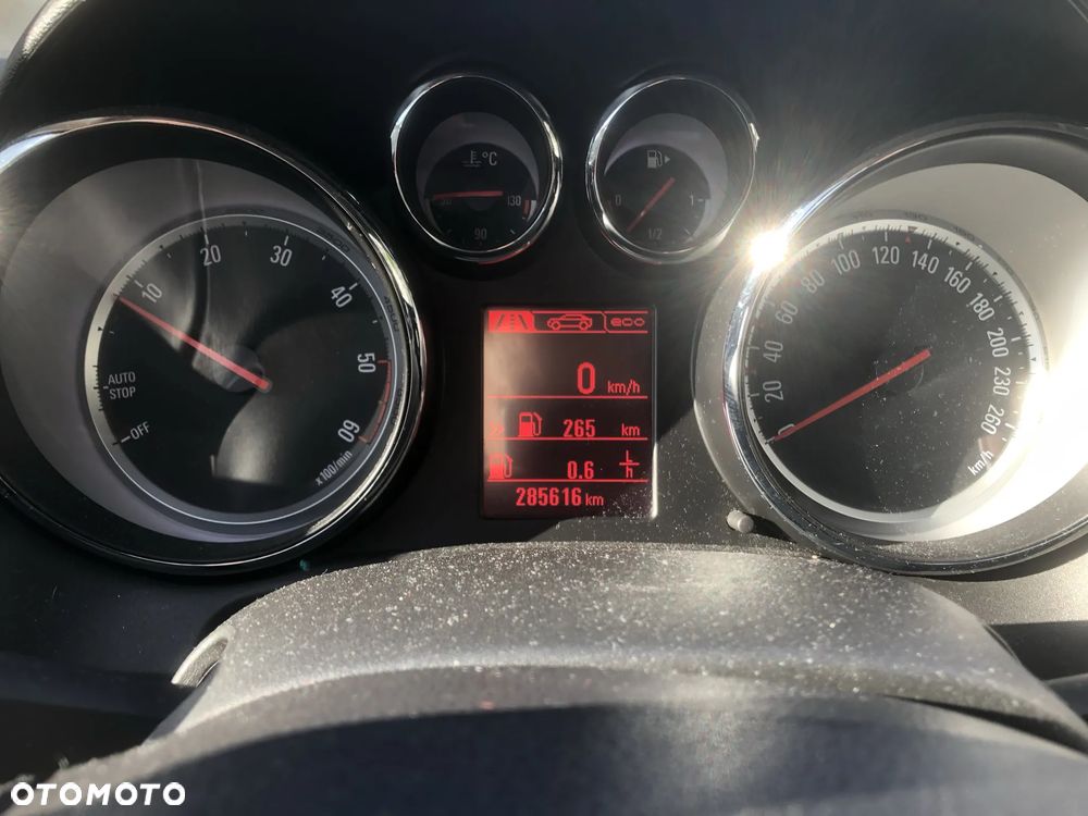 Opel Astra IV 1.6 CDTI Cosmo - 16