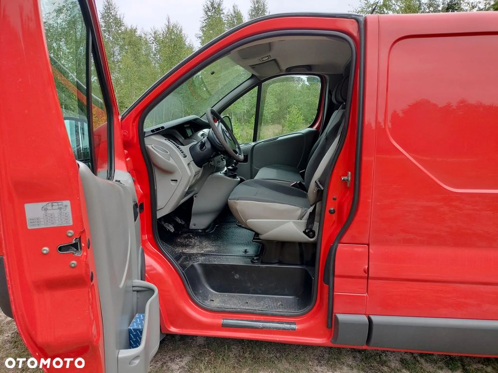Opel vivaro - 23