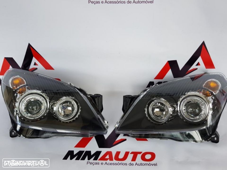 Faróis Angel Eyes Opel Astra H Fundo Preto - 2