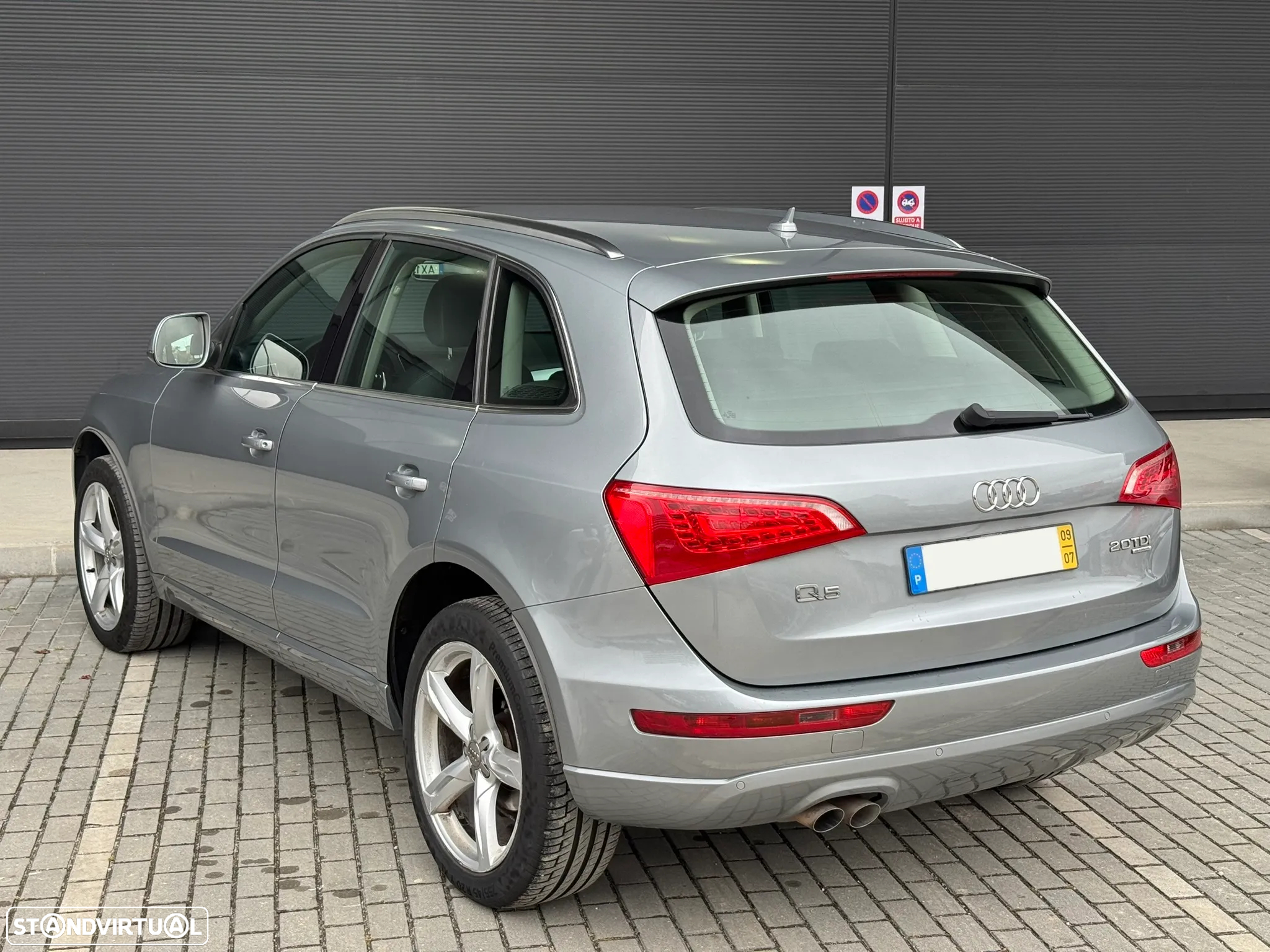 Audi Q5 2.0 TDI Sport S-tronic - 3