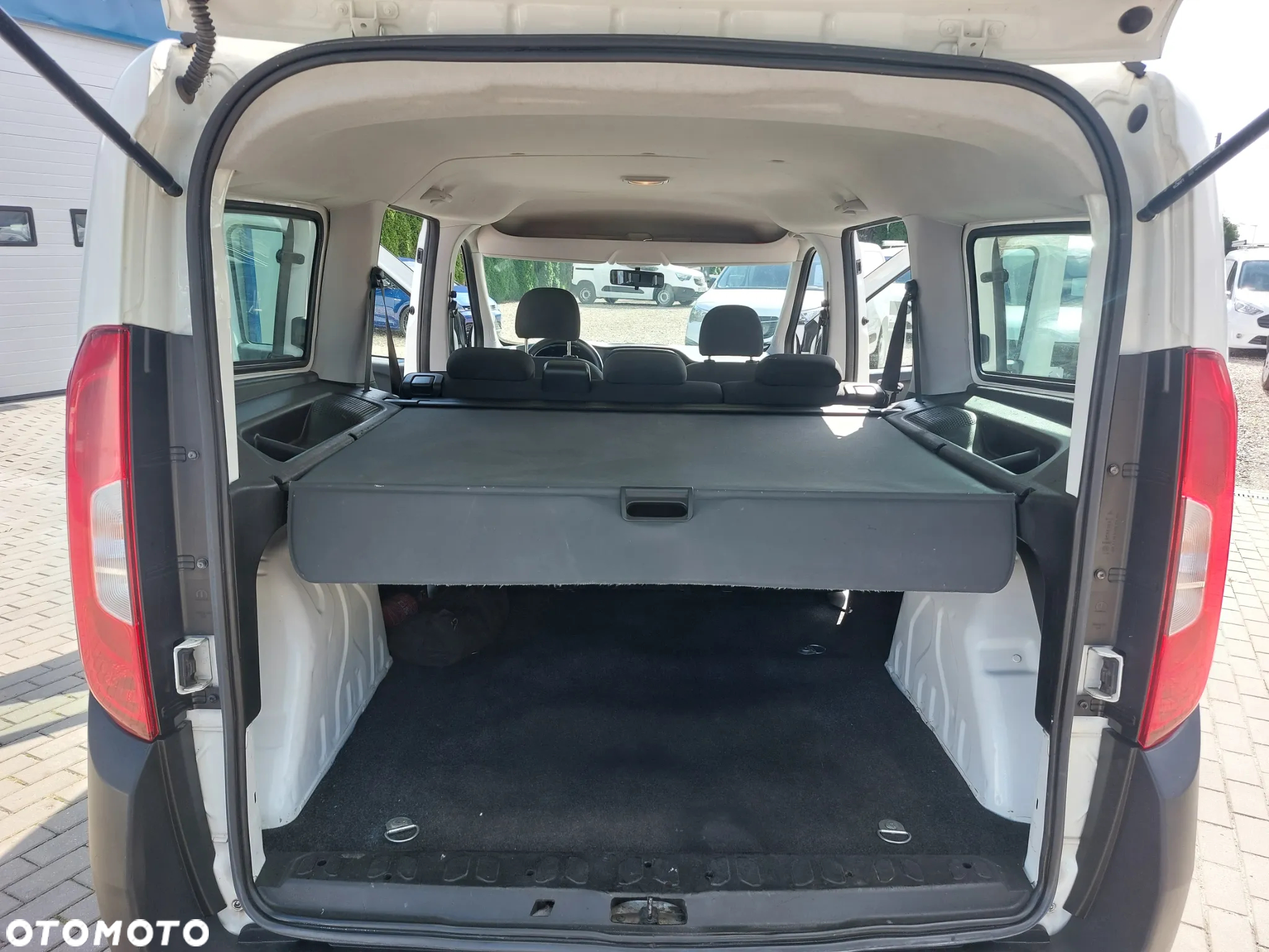 Fiat Doblo Kombi Maxi 1.3 MJ Active - 16