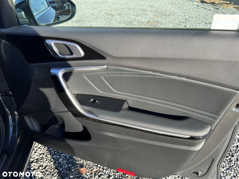 Kia XCeed 1.6 T-GDI Tribute DCT - 23