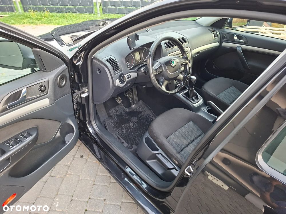 Skoda Octavia - 9