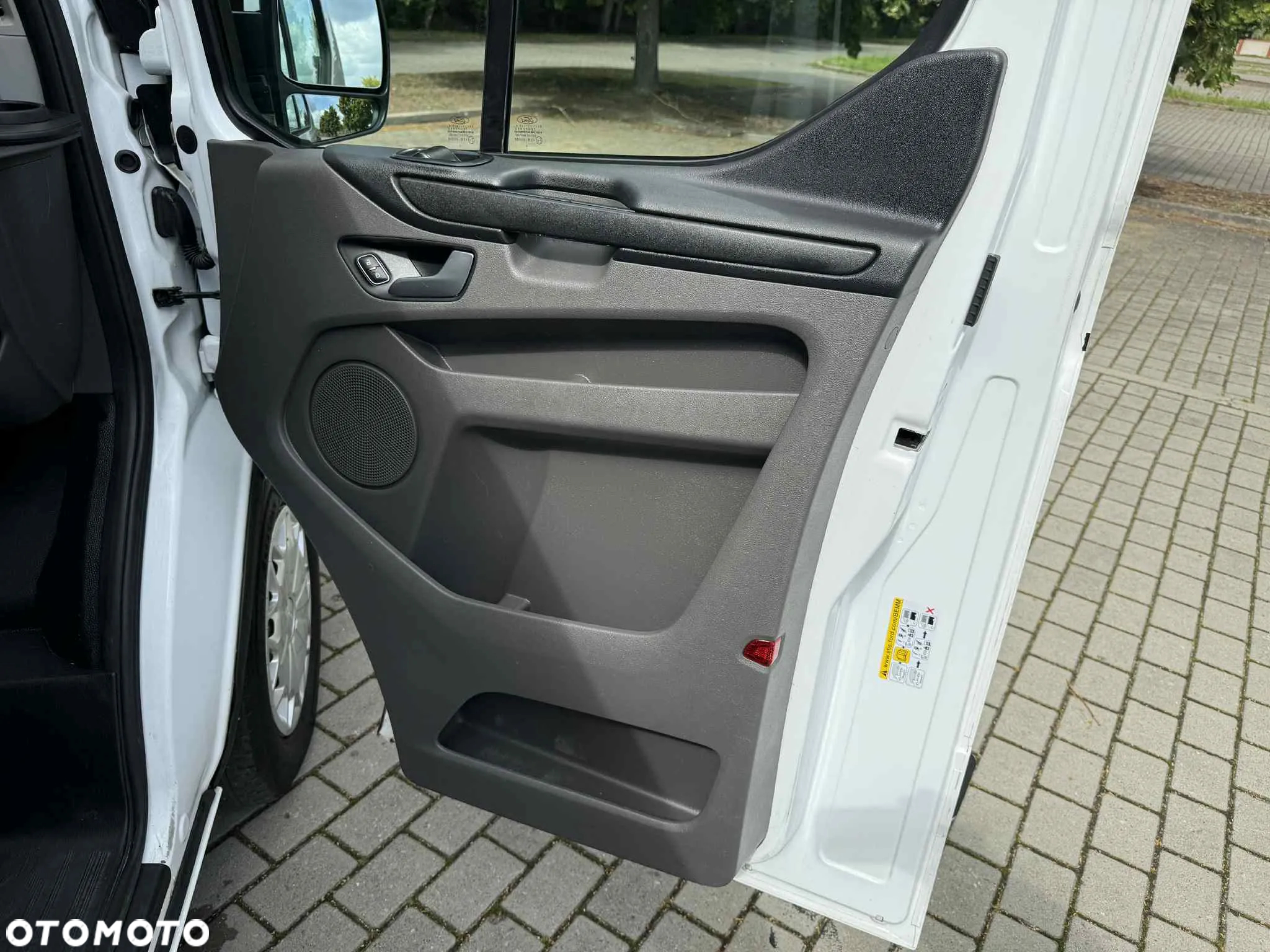Ford Transit Custom 320 L2H1 Trend (bryg.) - 15