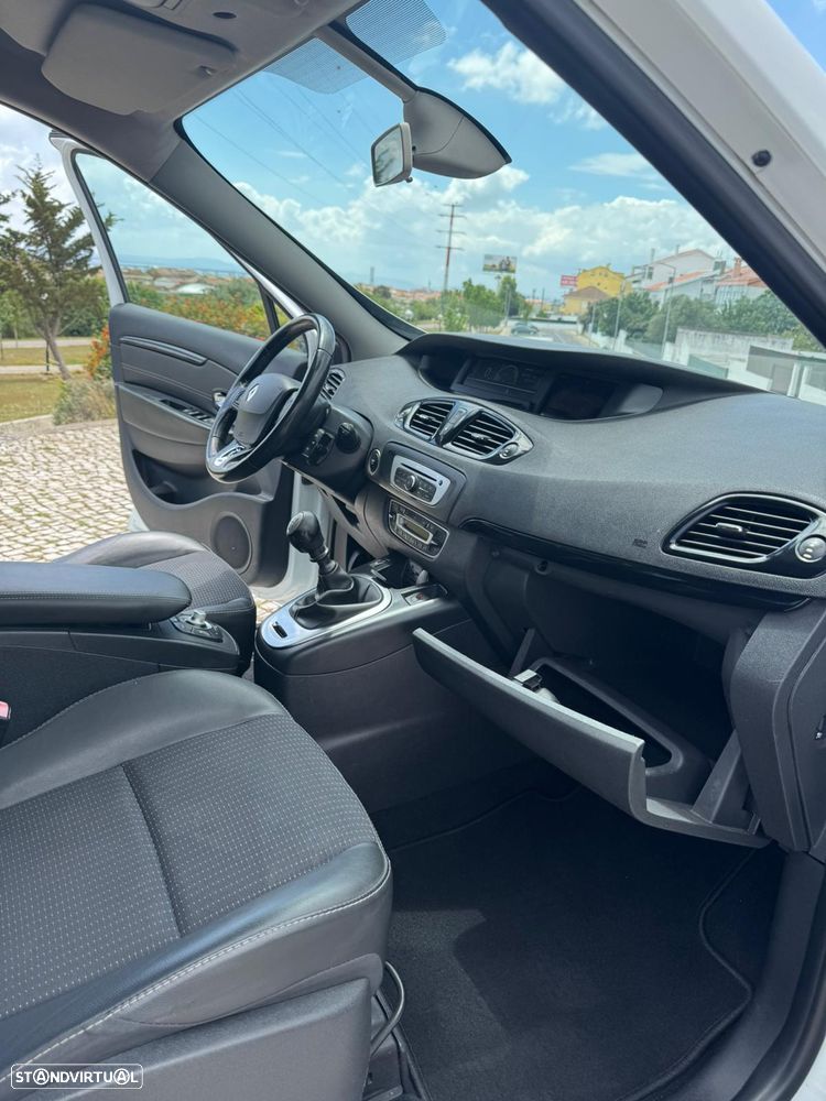 Renault Grand Scénic 1.5 dCi Bose Edition 7L - 41