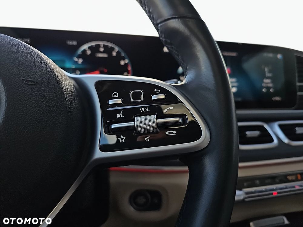 Mercedes-Benz GLE - 17