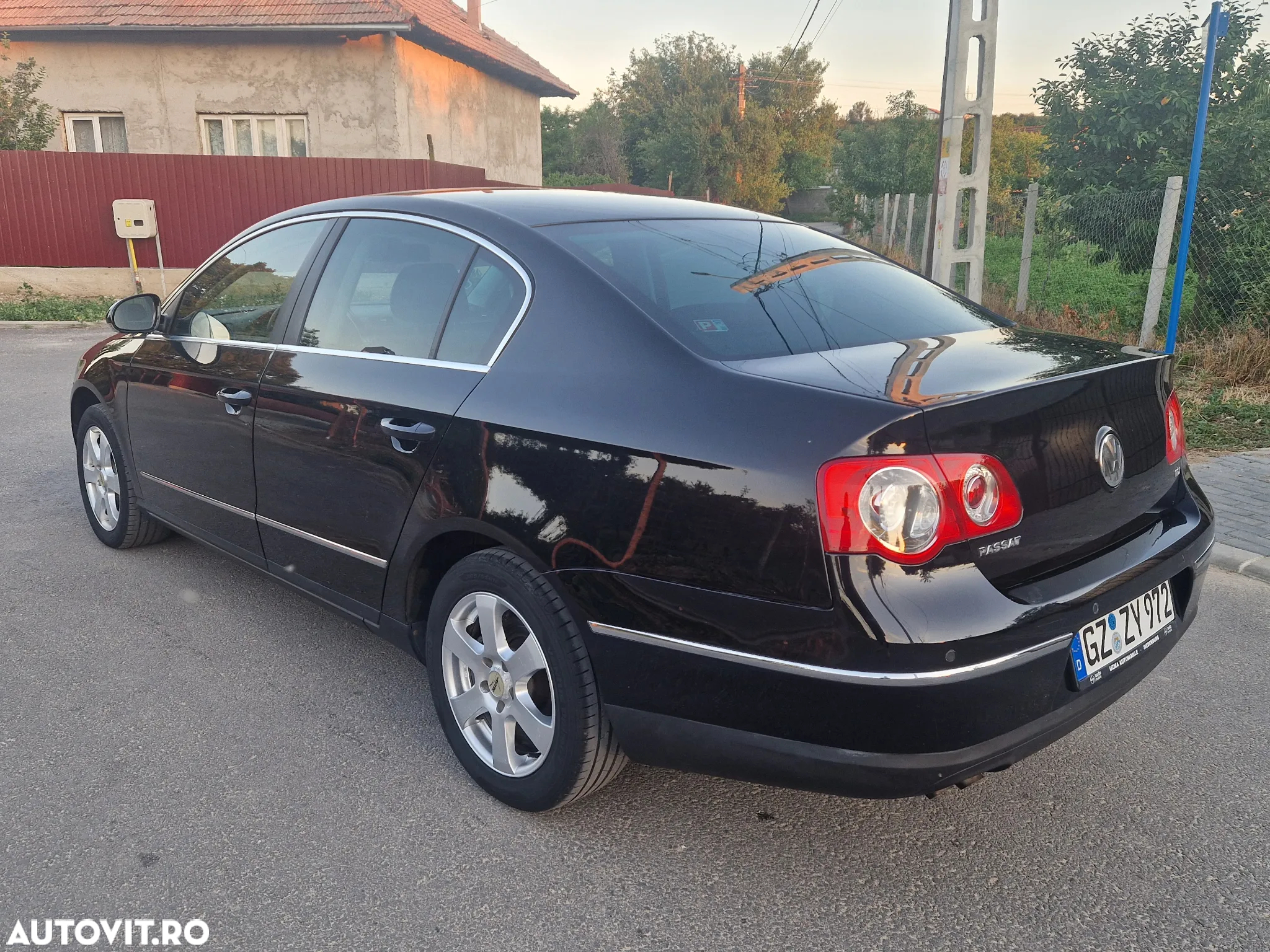 Volkswagen Passat - 5