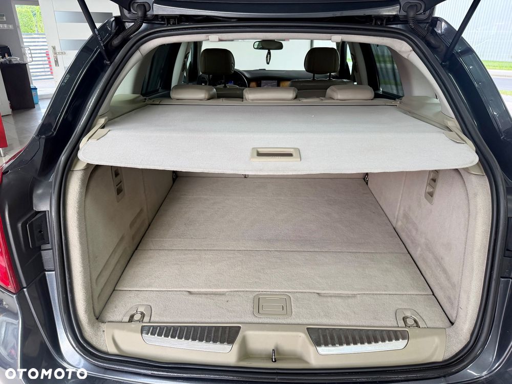 Renault Laguna 2.0 dCi Initiale - 8
