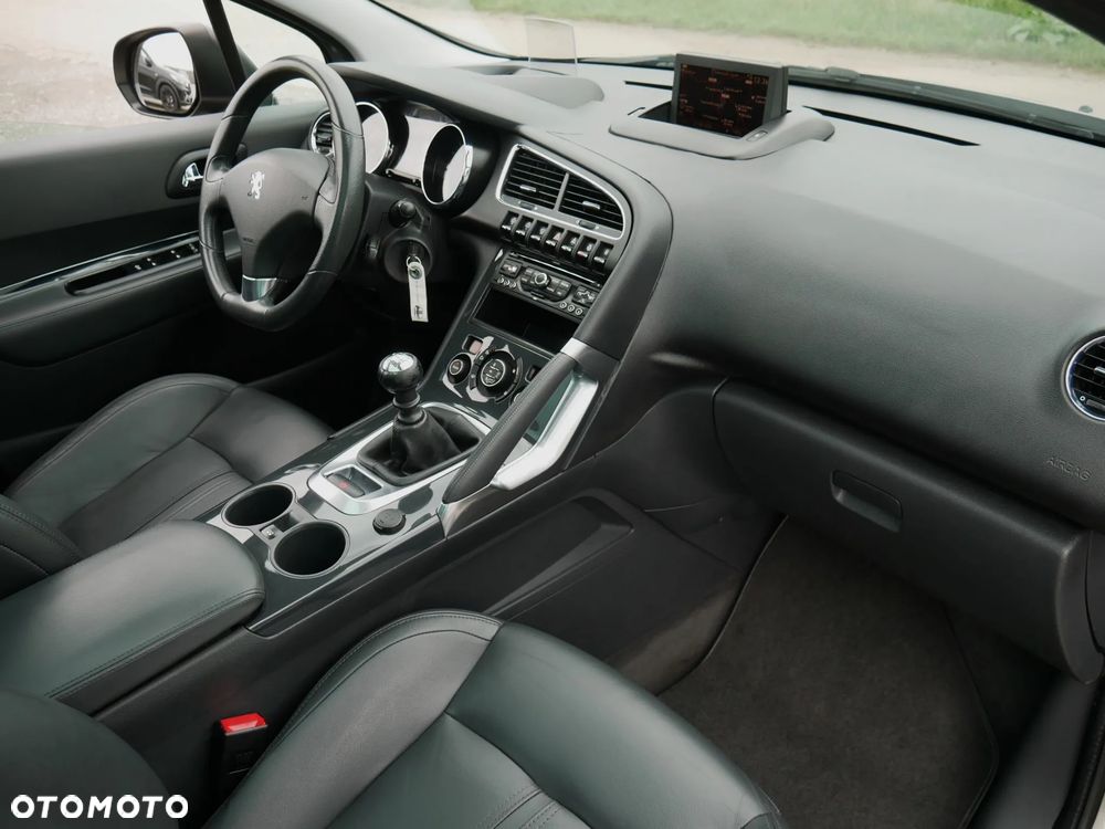Peugeot 3008 1.6 HDi Premium - 21