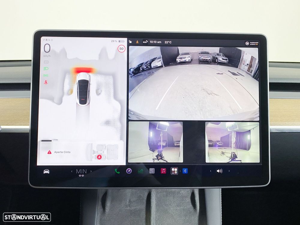 Tesla Model Y Long Range Dual Motor AWD - 14