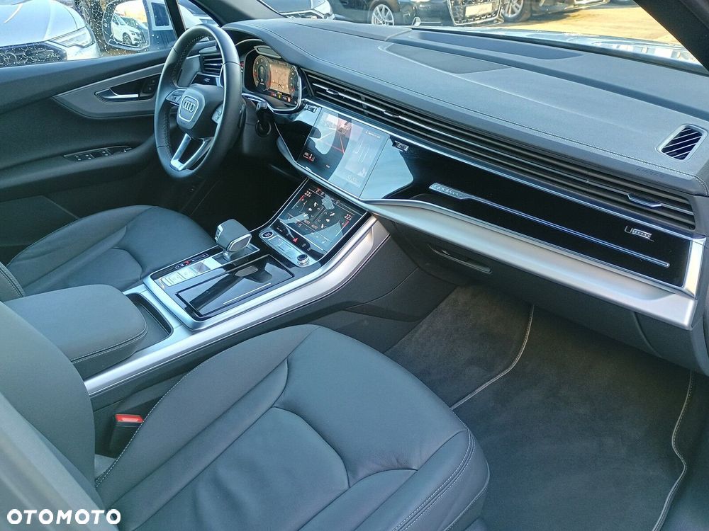 Audi Q7 - 25