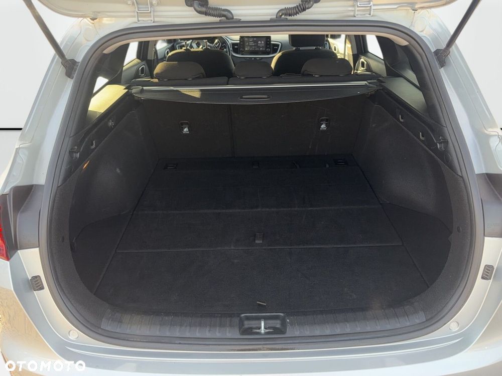 Kia Ceed 1.5 T-GDI M - 18