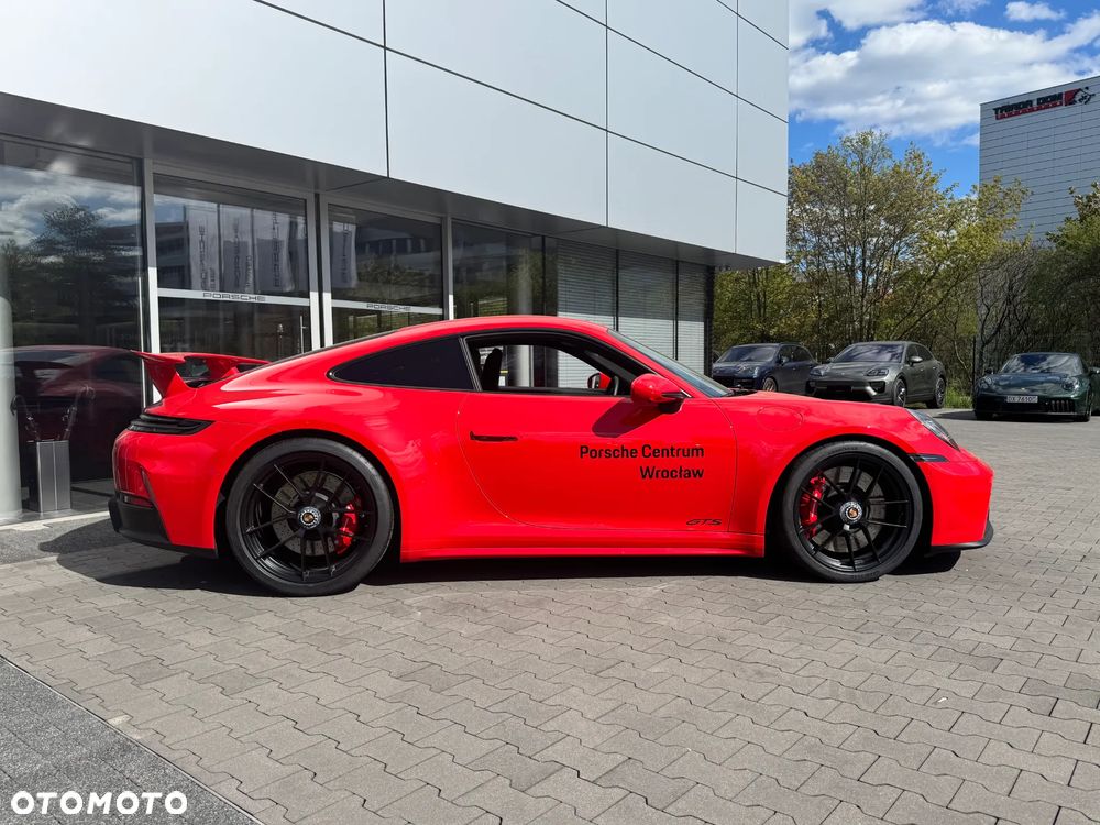 Porsche 911 Carrera T-Hybrid 4 GTS - 4