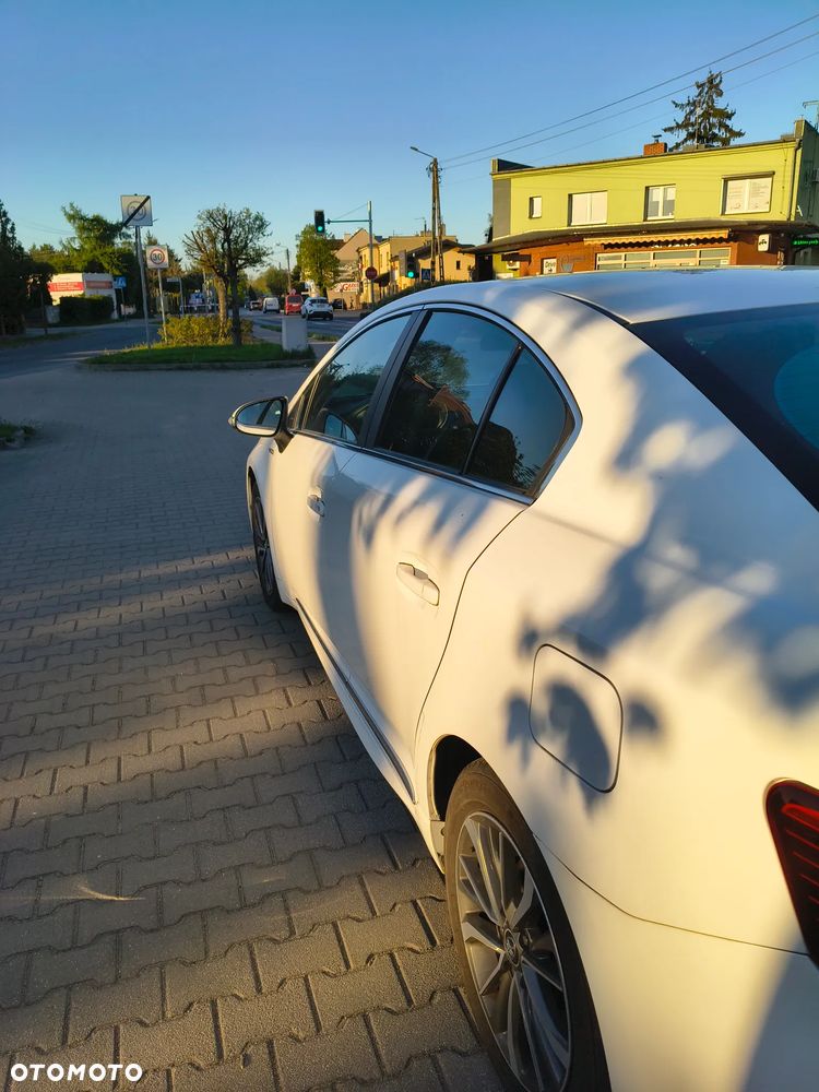 Toyota Avensis 2.0 D-4D Active Business - 5
