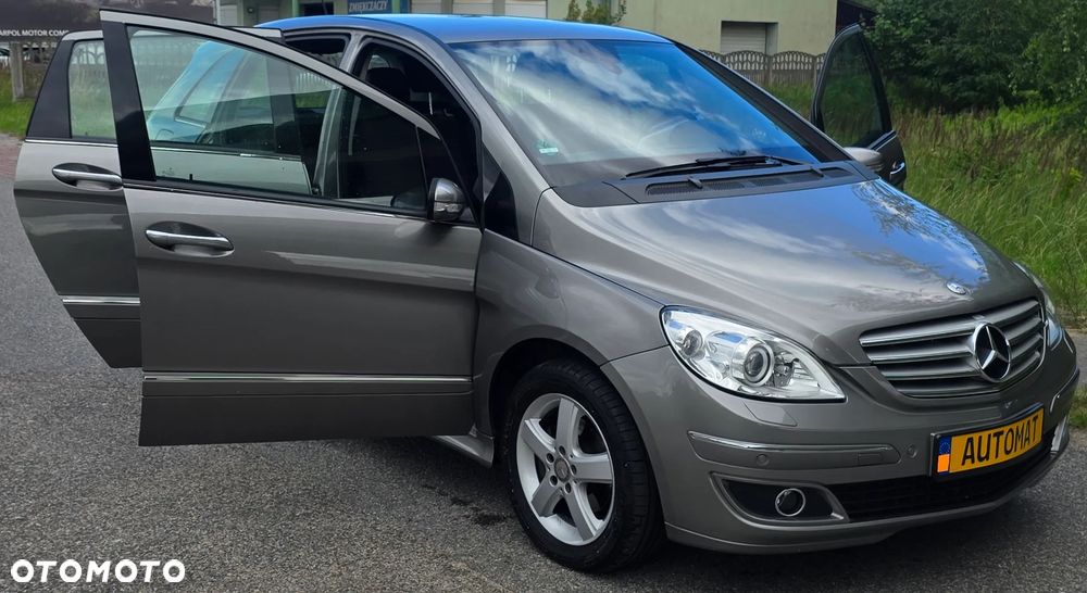 Mercedes-Benz Klasa B 200 CDI Autotronic - 11