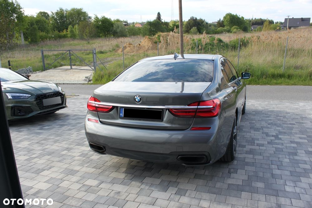 BMW Seria 7 730d xDrive - 16