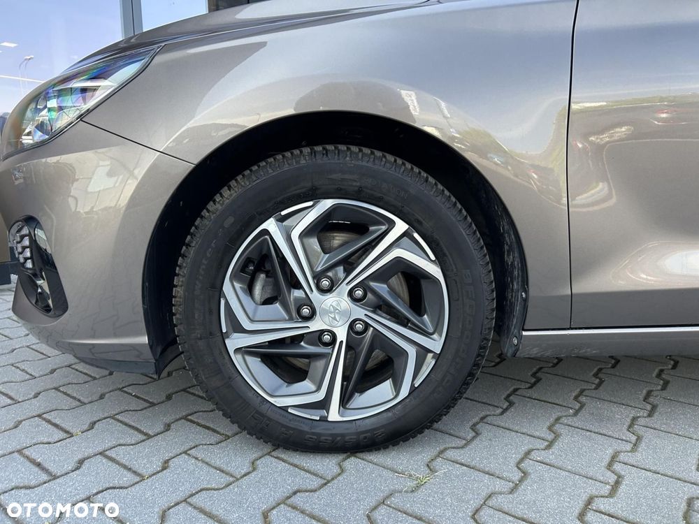 Hyundai i30 1.0 T-GDI Smart - 10