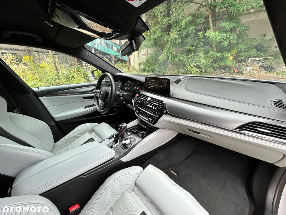 BMW M5 - 24