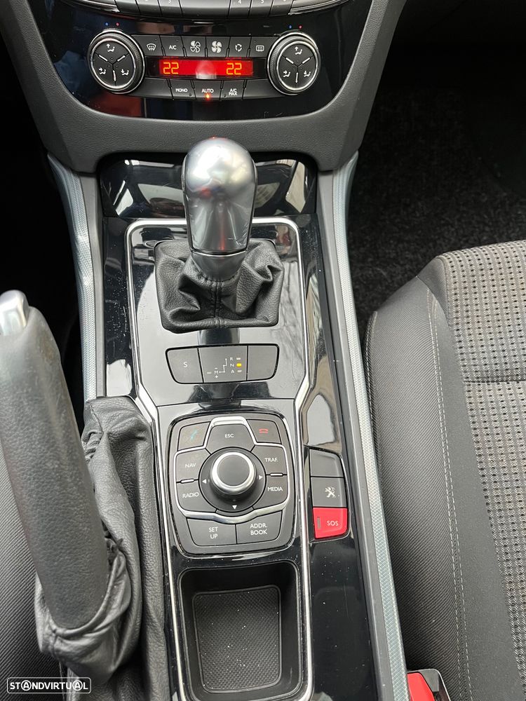 Peugeot 508 SW e-HDi FAP 110 EGS6 Active - 11