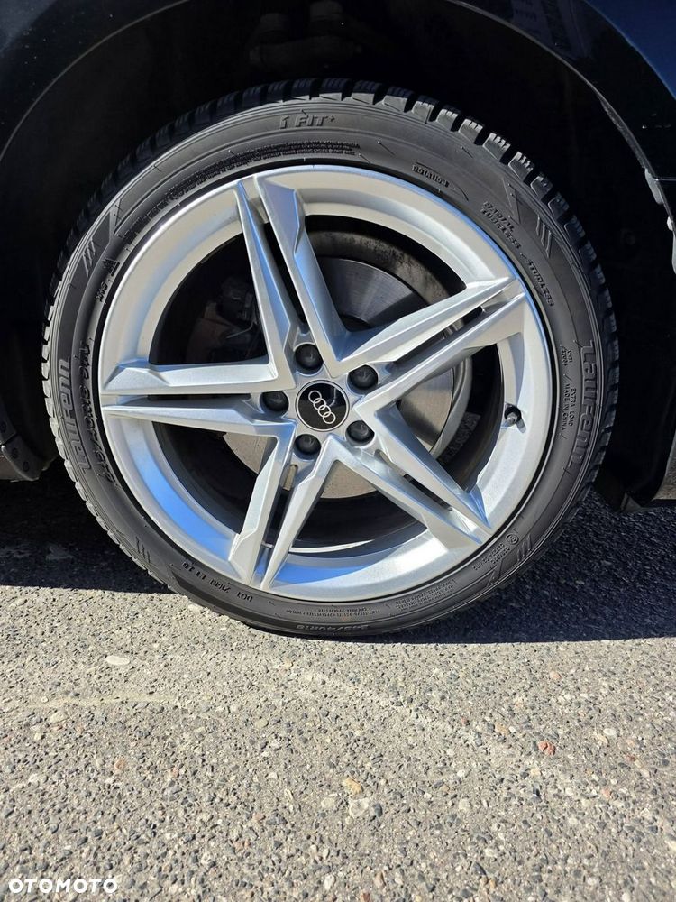 Audi A4 Limousine 40 TFSI S tronic S line - 38