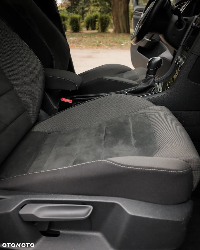 Volkswagen Golf 2.0 TDI BMT Highline DSG - 32