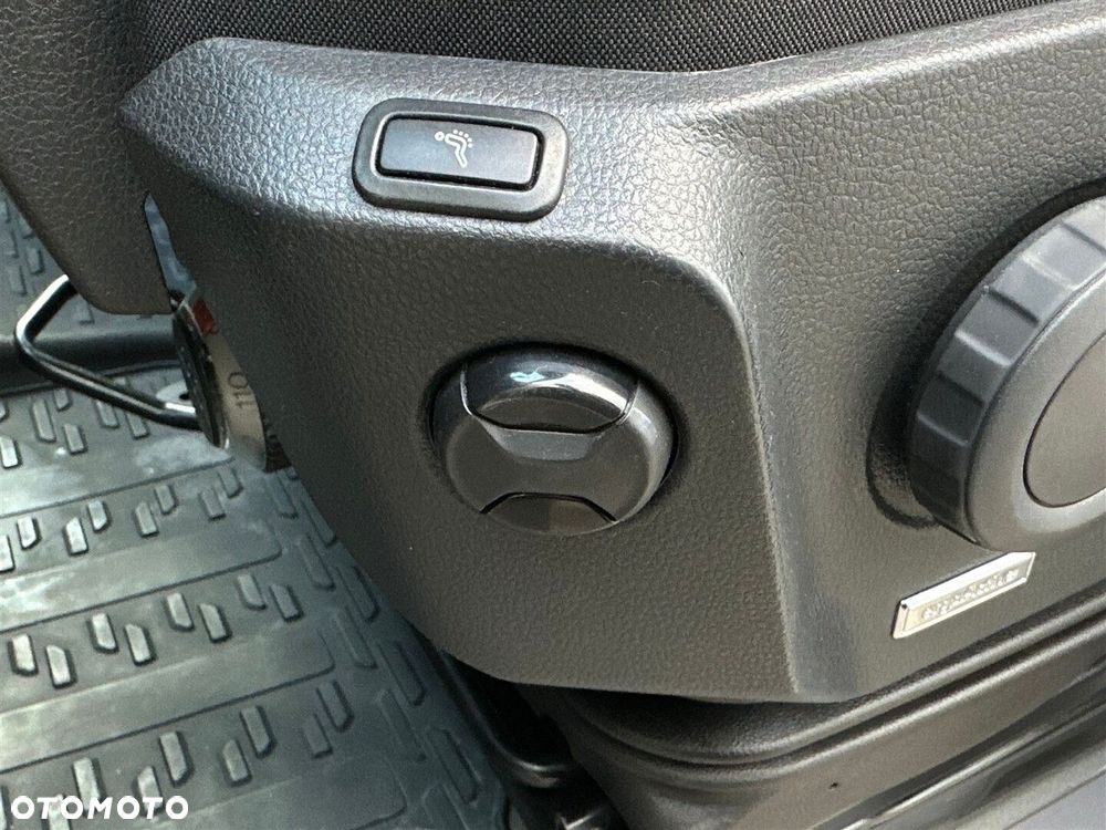 Volkswagen Crafter 35 Podwójna kabina - 13